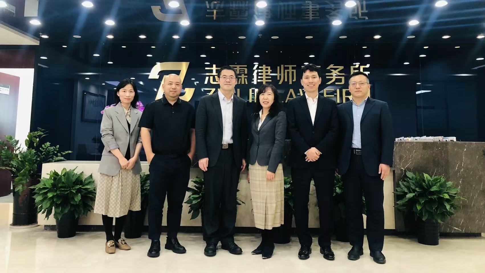 1730883624103405.jpg 1730883624103405.jpg